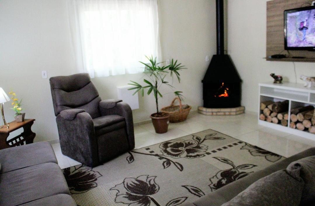 Hospedagem Vo Lina Apartment กรามาโด ภายนอก รูปภาพ