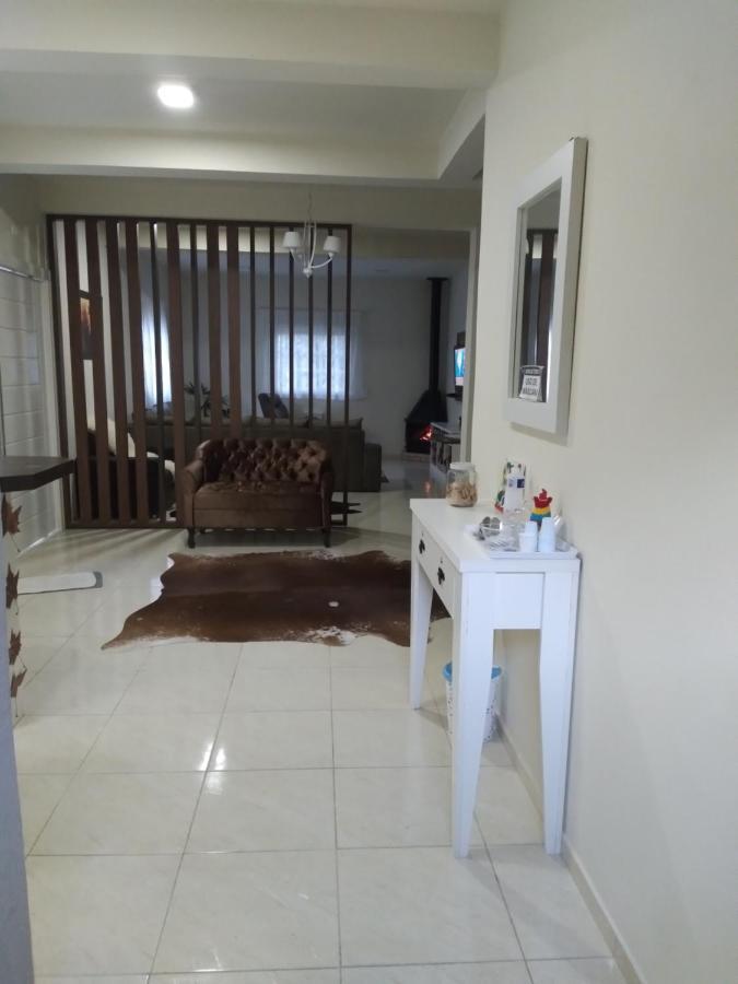 Hospedagem Vo Lina Apartment กรามาโด ภายนอก รูปภาพ
